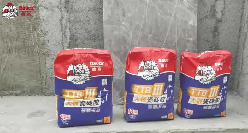C2级的大板瓷砖胶，凭啥刚上市就很火？